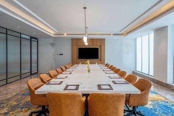 radisson resort khopoli