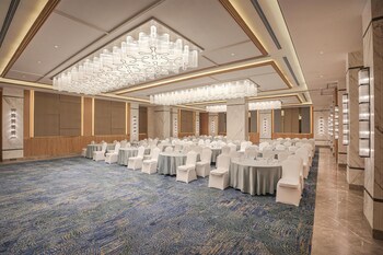 radisson resort khopoli