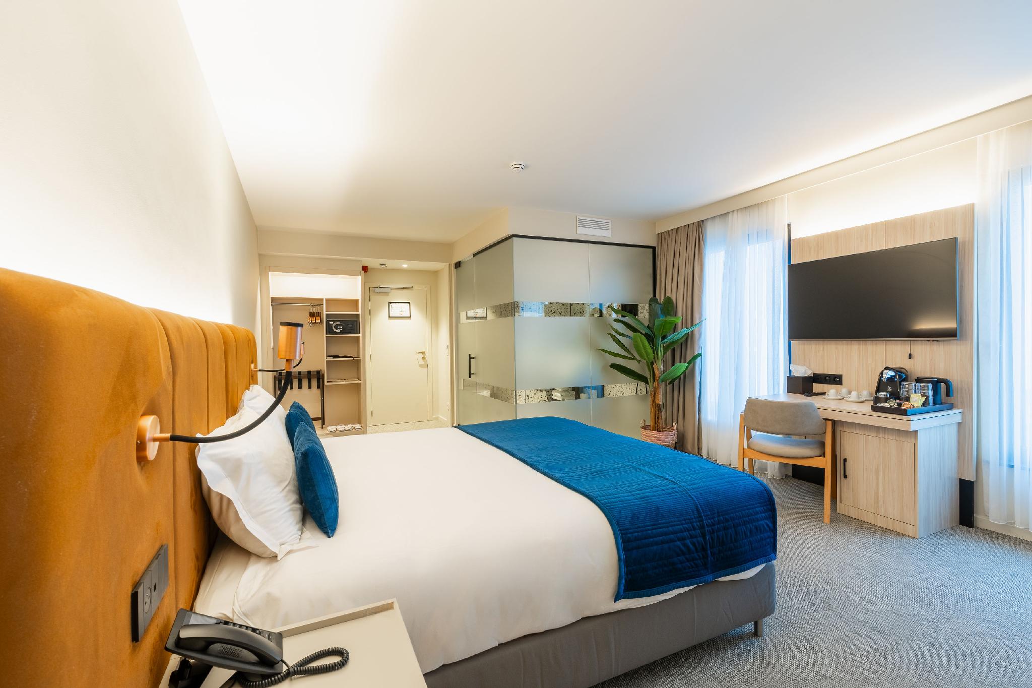 the liman hotel