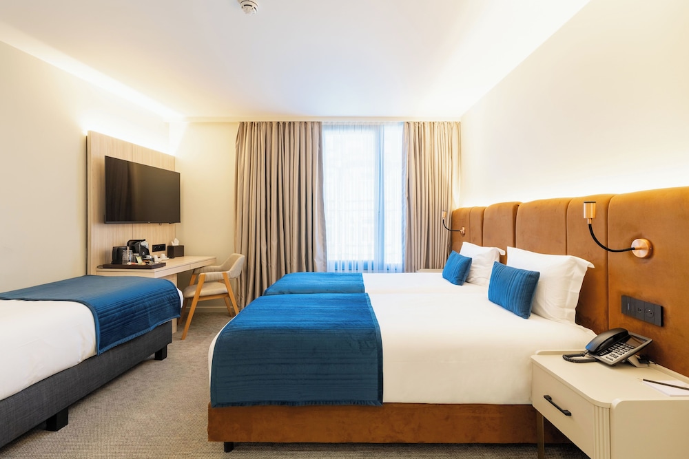 the liman hotel