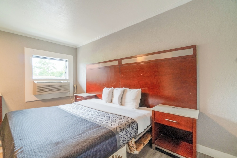 alamo oasis inn and suites by oyo san antonio