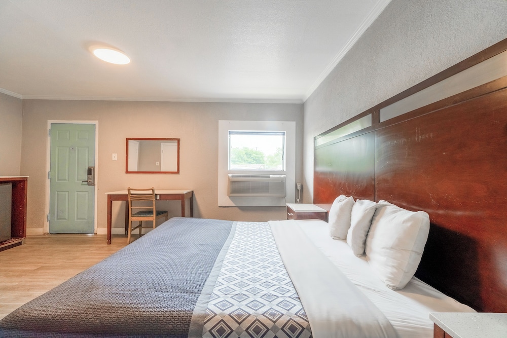 alamo oasis inn and suites by oyo san antonio