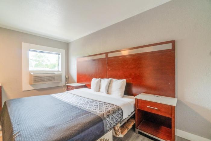 alamo oasis inn and suites by oyo san antonio