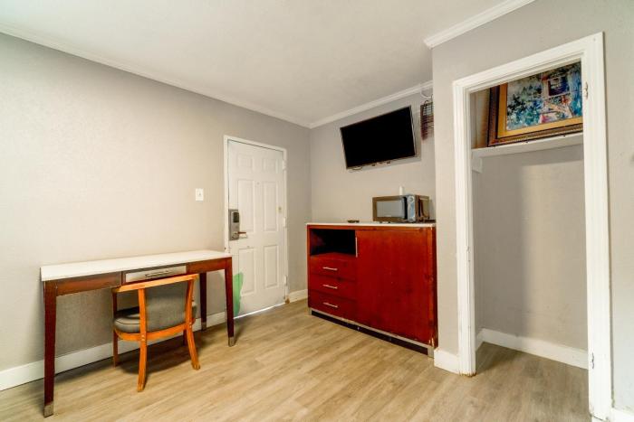 alamo oasis inn and suites by oyo san antonio