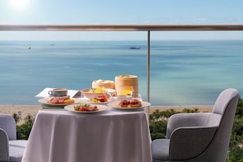 crowne plaza sanya yazhou bay by ihg