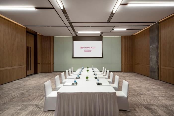 crowne plaza sanya yazhou bay by ihg
