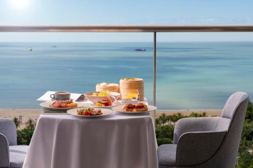 crowne plaza sanya yazhou bay by ihg