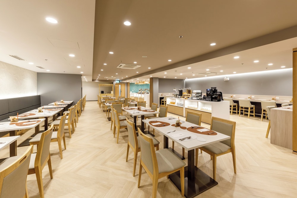 nishitetsu hotel croom bangkok silom