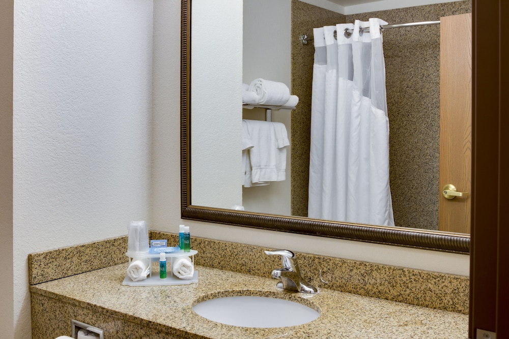 holiday inn express hotel and suites jacksonville by ihg