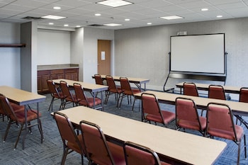 holiday inn express hotel and suites jacksonville by ihg