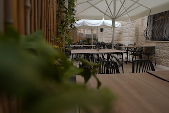 caesar premier jerusalem