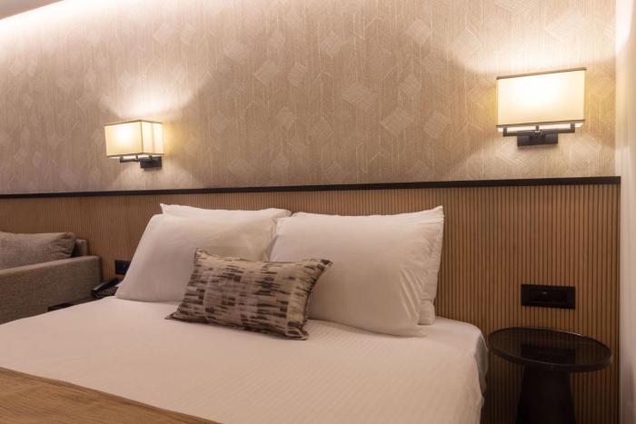 caesar premier jerusalem