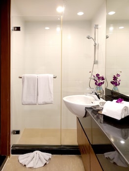 furamaxclusive sathorn bangkok