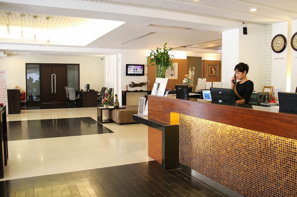 furamaxclusive sathorn bangkok