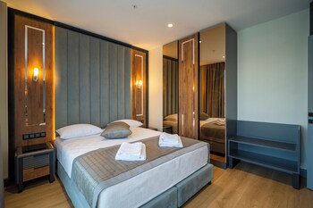 rusel park residence