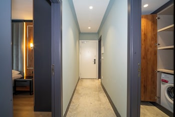 rusel park residence