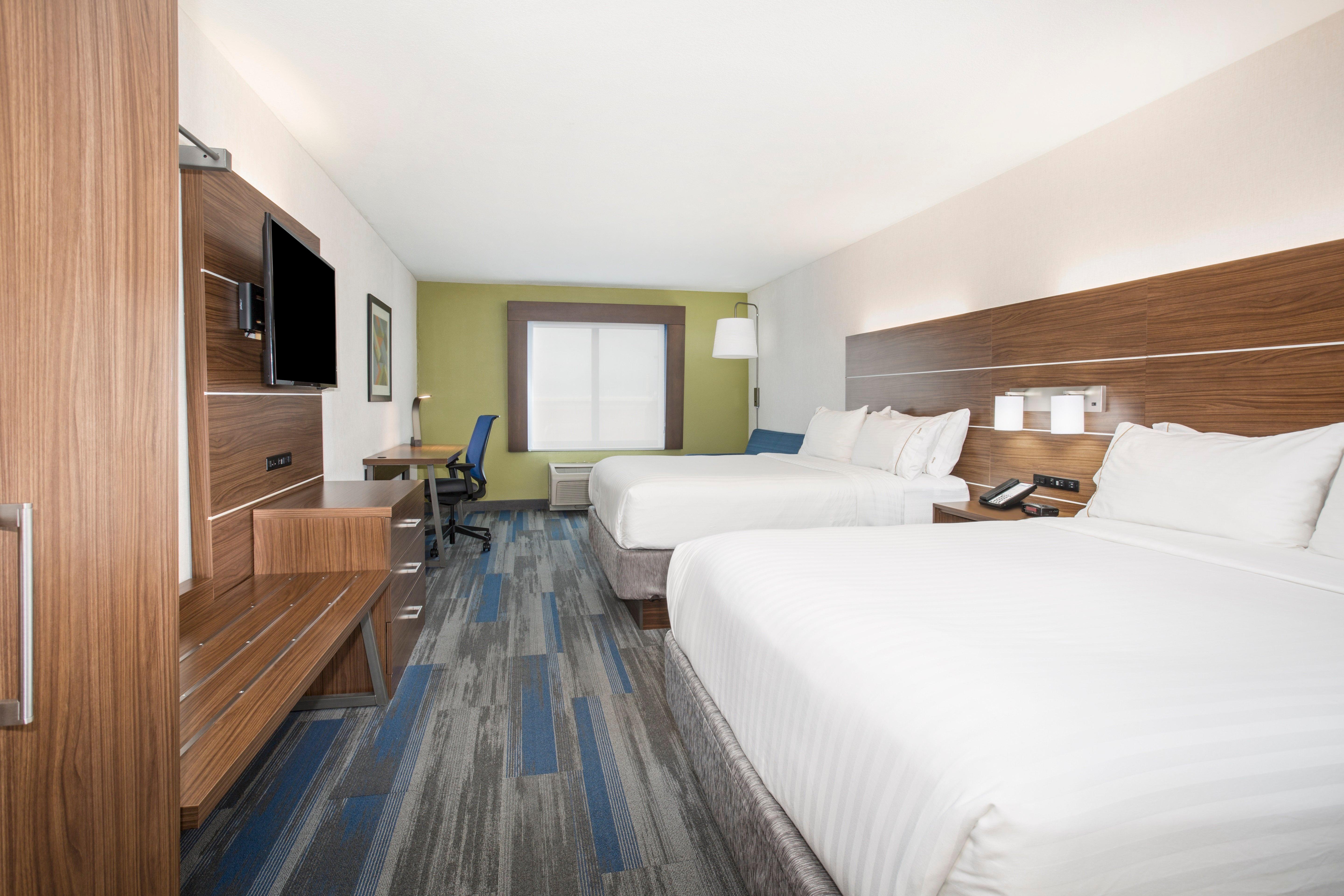 holiday inn express kansas city at the legends