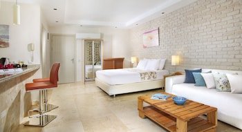 Saylam Suites,Andifli Mah. Sehit Kazim Temel Cad, 17,4 star
