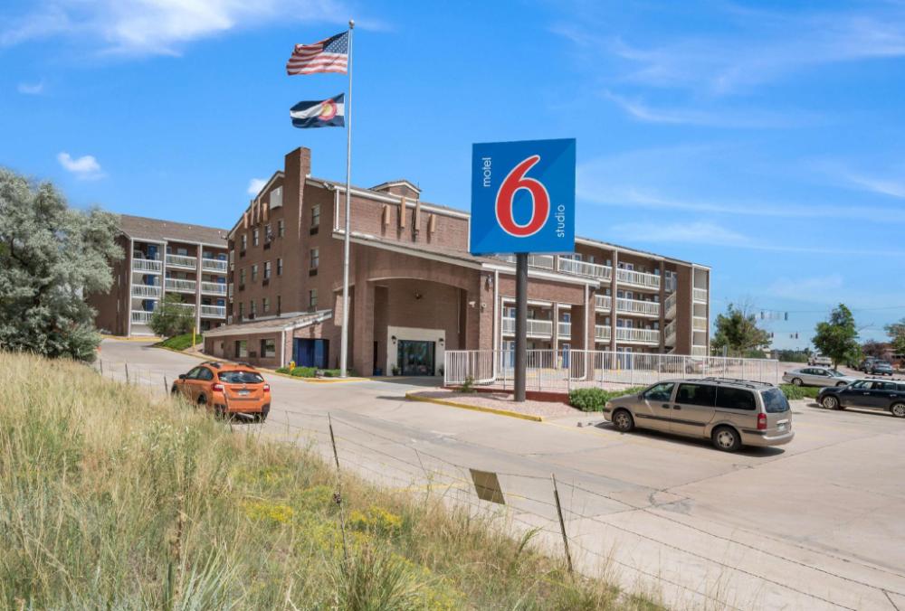 motel 6 colorado springs co air force academy