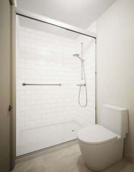 holiday inn express corpus christi beachfront