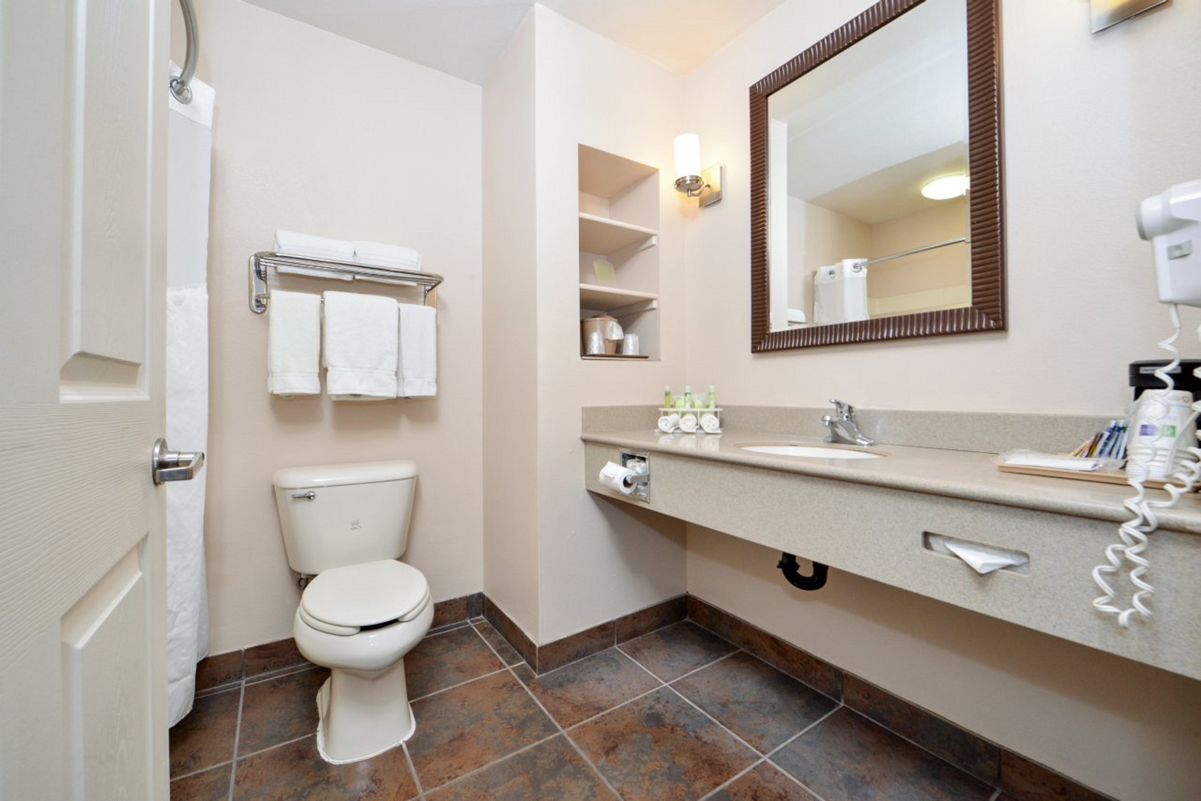 holiday inn express hotel and suites kingman by ihg