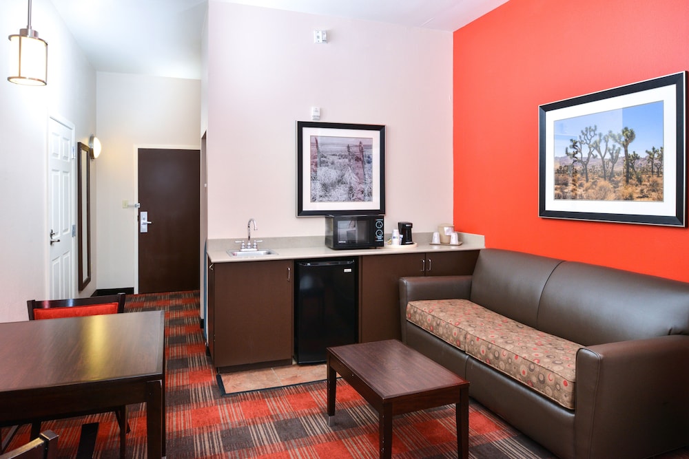 holiday inn express hotel and suites kingman by ihg