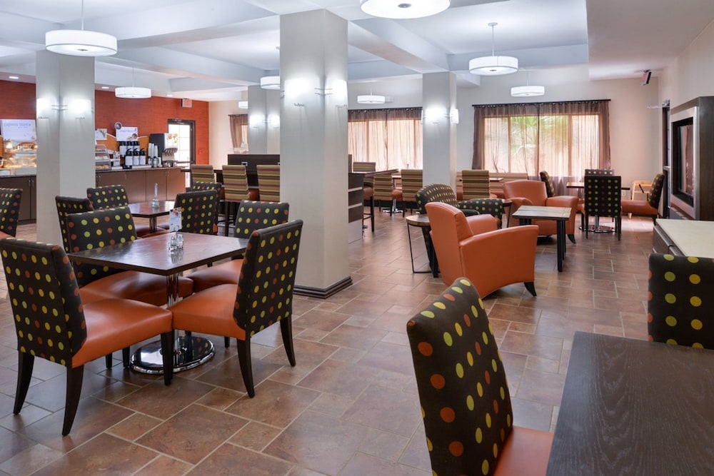holiday inn express hotel and suites kingman by ihg