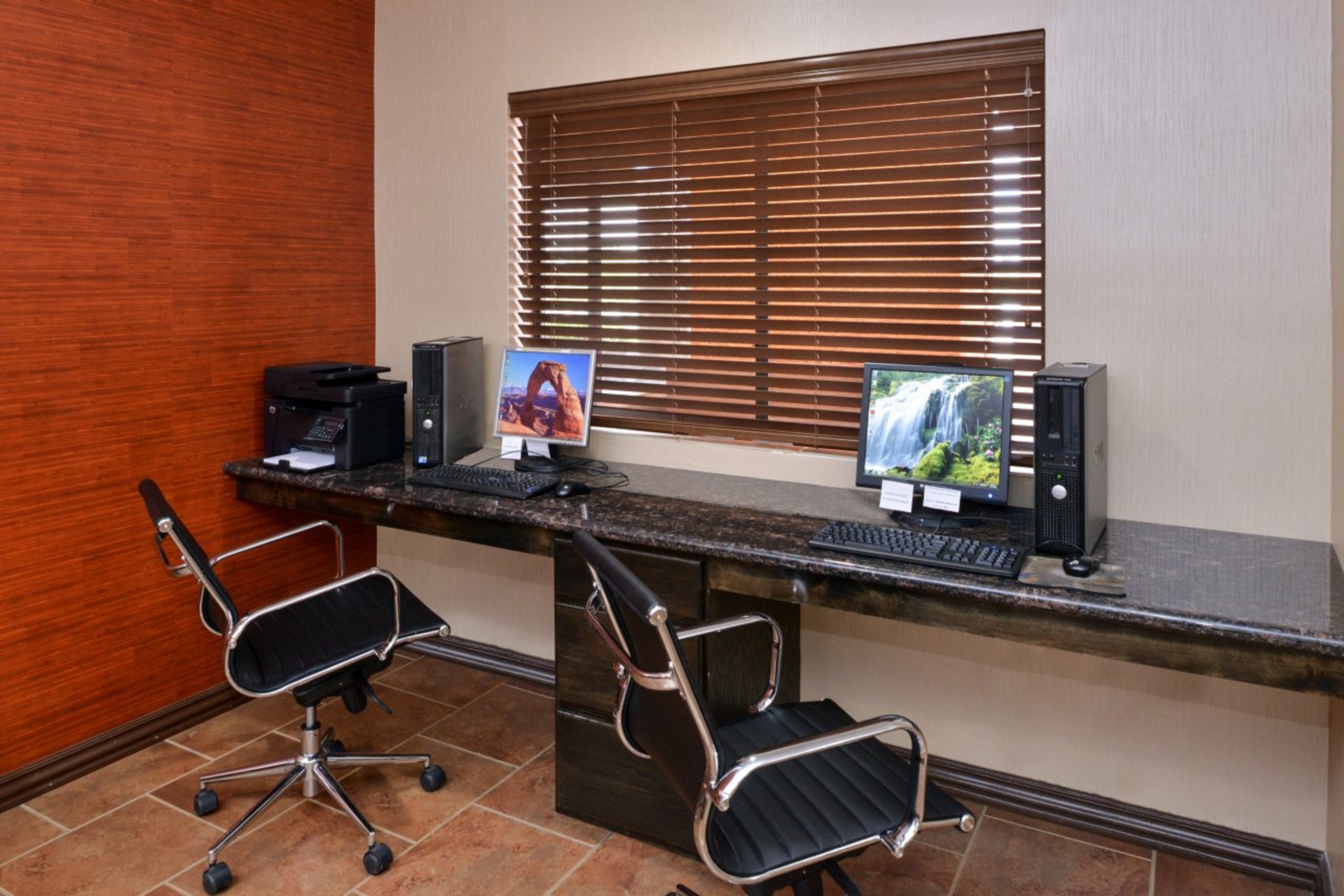 holiday inn express hotel and suites kingman by ihg