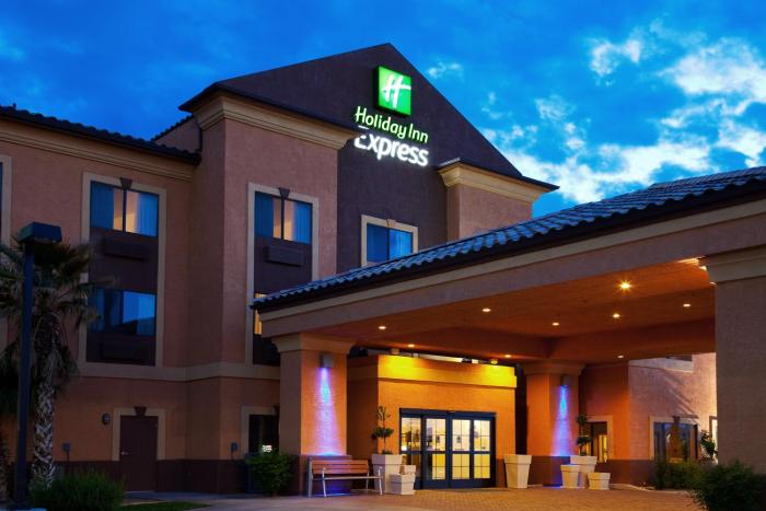 holiday inn express hotel and suites kingman by ihg