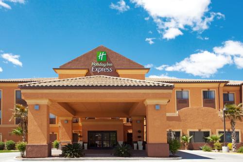 holiday inn express hotel and suites kingman by ihg