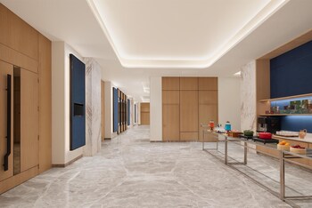 hilton garden inn surat city centre