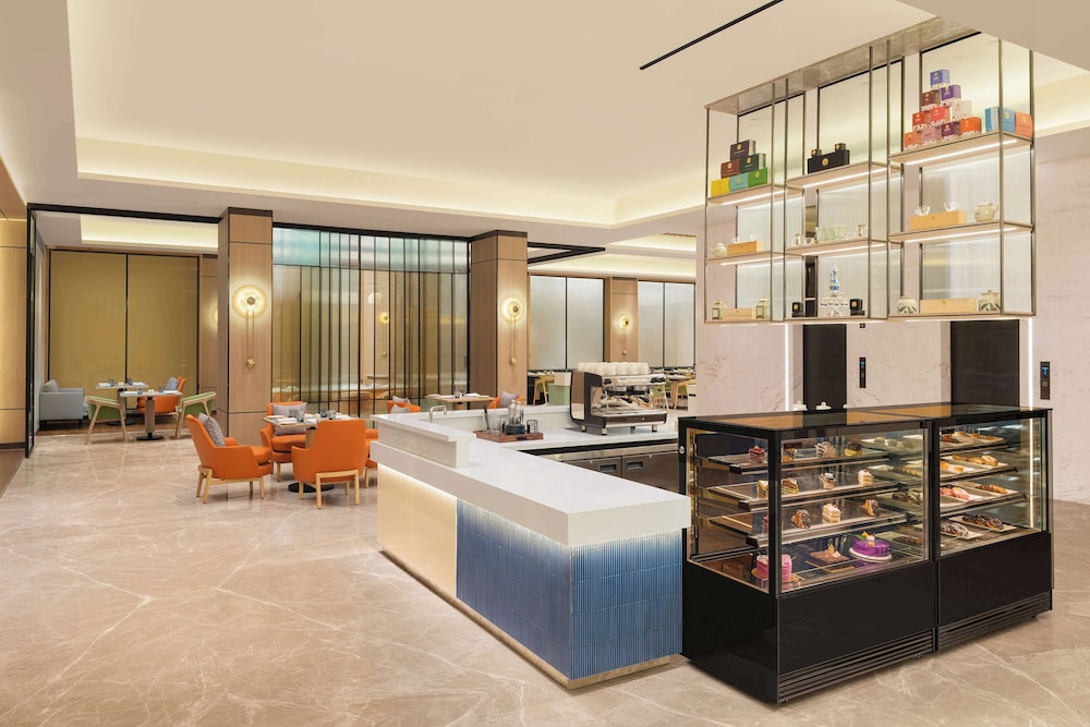 hilton garden inn surat city centre