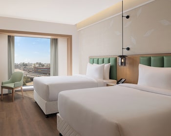 hilton garden inn surat city centre