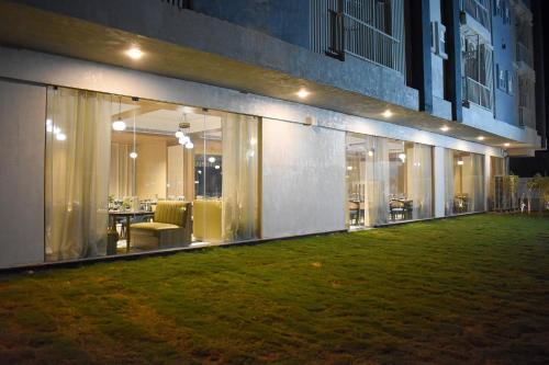 Urban Suites By Blusalzz, Jaipur - Rajasthan,,4 star