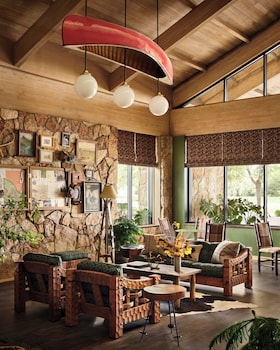 Field & Stream Lodge Bozeman,,4 star