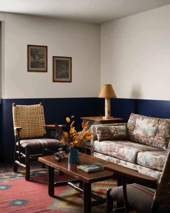 field and stream lodge bozeman