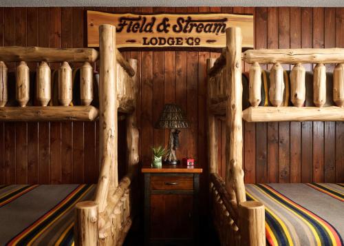 field and stream lodge bozeman