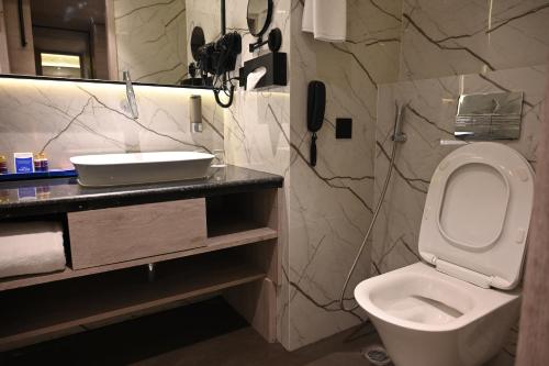 ishaan sarovar portico deoghar