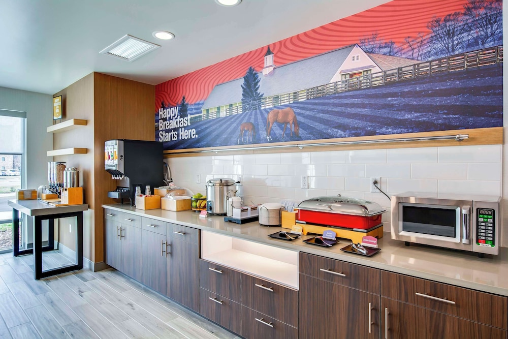 hampton inn and suites by hilton louisville east oxmoor