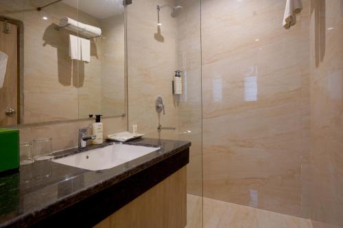 sarovar portico kolkata rajarhat