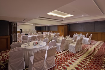 grand continent mahabalipuram