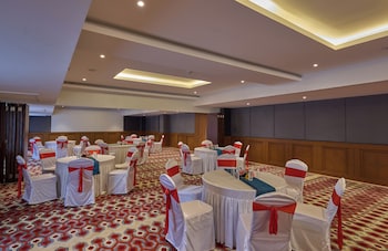 grand continent mahabalipuram