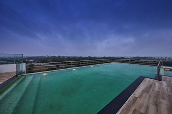 grand continent mahabalipuram