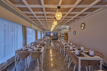 grand continent mahabalipuram