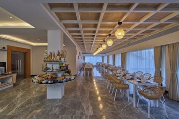 grand continent mahabalipuram