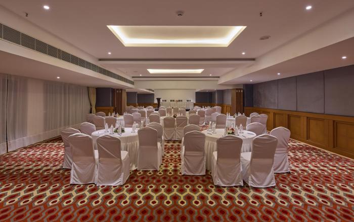 grand continent mahabalipuram