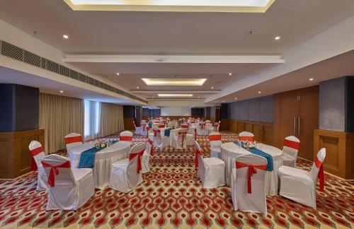 grand continent mahabalipuram