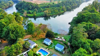 rakmak kan resort and cafe