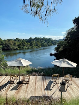 rakmak kan resort and cafe