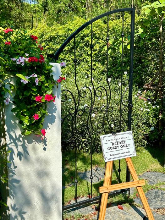 rakmak kan resort and cafe